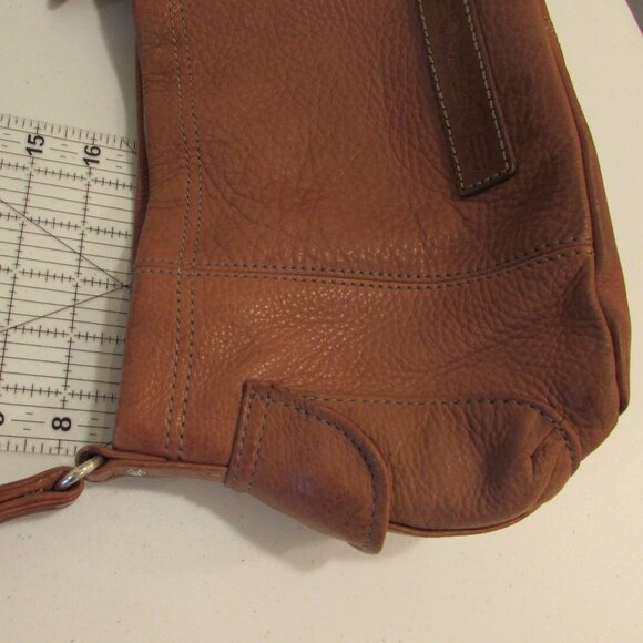Fossil Soft Leather Shoulder Bag Camel Tan - Picture 14 of 16